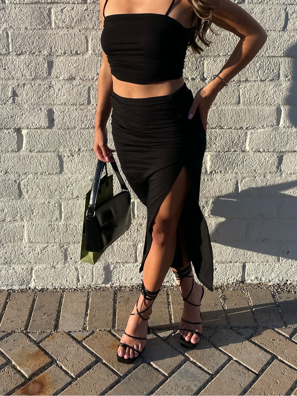 Reformation Black Set - Picture 3 of 5